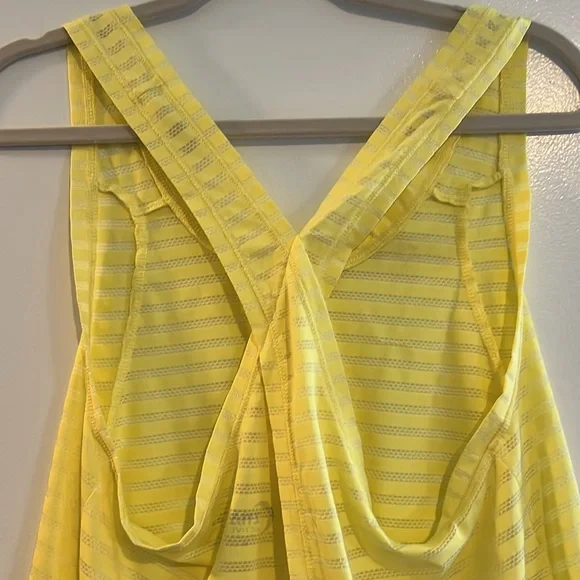 Zyia active open back tank top - Picture 4 of 5